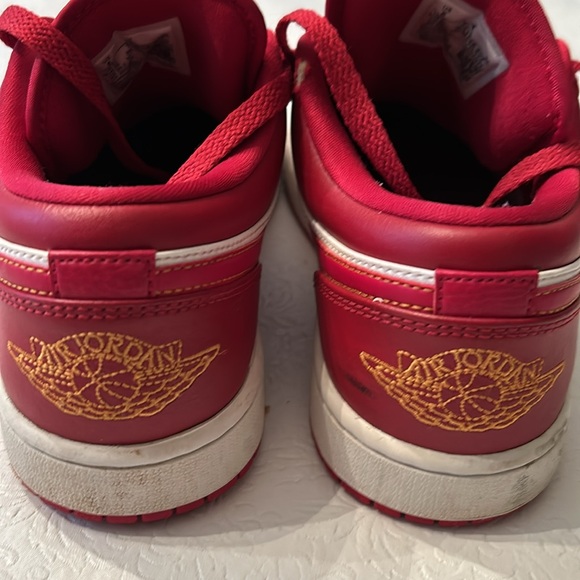 Sneakers - Air Jordan model 553558-607 - Picture 4 of 11